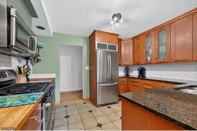 15-G Kensington Rd #G, Chatham Township, NJ 07928 - Photo 11