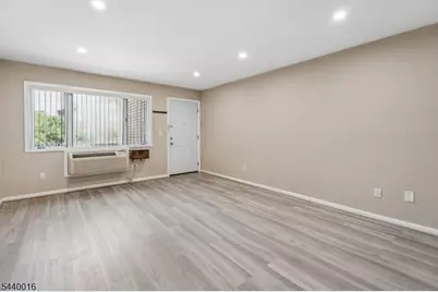 112 Mill St, Unit #H, Belleville, NJ 07109 - Photo 5