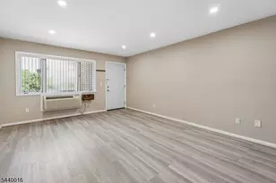 112 Mill St Unit, Belleville, NJ 07109 - Photo 5