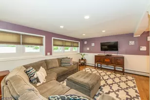 26 Lakeview Rd, Sparta Township, NJ 07871 - Photo 27