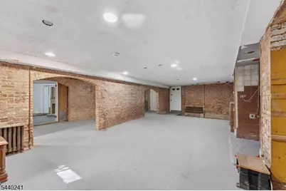 589 Westminster Ave, Elizabeth, NJ 07208 - Photo 27