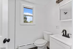589 Westminster Ave, Elizabeth, NJ 07208 - Photo 7