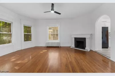 589 Westminster Ave, Elizabeth, NJ 07208 - Photo 23