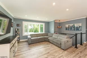 646 Reba Rd, Mount Arlington, NJ 07850 - Photo 9