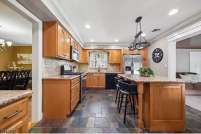 14 Beach St, East Hanover Township, NJ 07936 - Photo 7