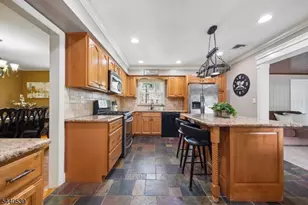 14 Beach St, East Hanover Township, NJ 07936 - Photo 7