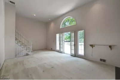 18 Arlington Dr, Livingston, NJ 07039 - Photo 19