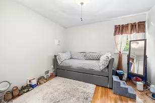 1 Oak Grove Rd, Raritan Township, NJ 08822 - Photo 21