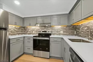 20 Kingsland Ave, Stanhope, NJ 07874 - Photo 11