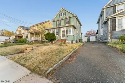 119 Edgewood Rd, Linden, NJ 07036 - Photo 23