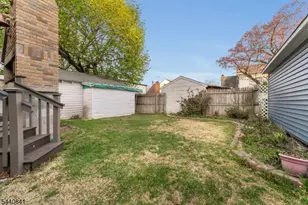 119 Edgewood Rd, Linden, NJ 07036 - Photo 23