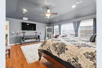 911 Worth Ave, Linden, NJ 07036 - Photo 7