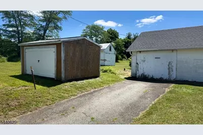 14 Hoffman Rd, Clinton Township, NJ 08833 - Photo 19