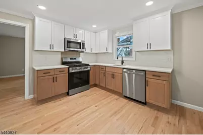 71 Moore Pl, Belleville, NJ 07109 - Photo 11