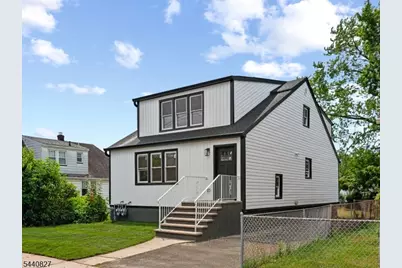 71 Moore Pl, Belleville, NJ 07109 - Photo 1