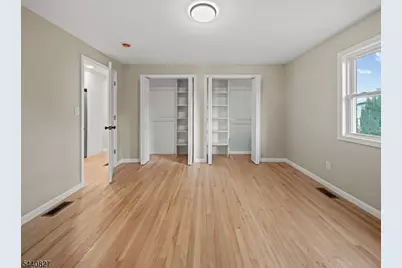 71 Moore Pl, Belleville, NJ 07109 - Photo 7