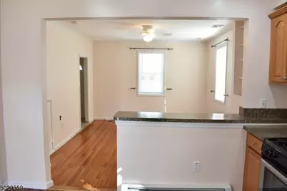 11 Church St #2, Raritan, NJ 08869 - Photo 3