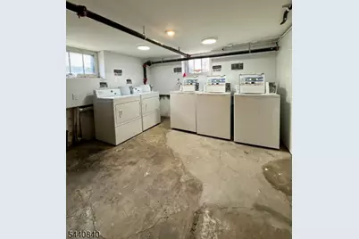 201-205 Marshall St #6, Elizabeth, NJ 07206 - Photo 15