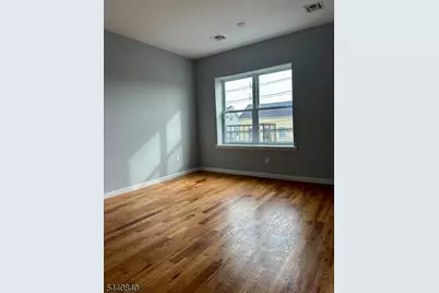 201-205 Marshall St #6, Elizabeth, NJ 07206 - Photo 5
