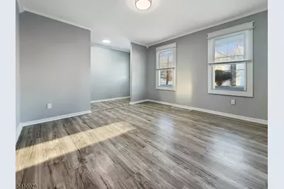 564 Warren St, Phillipsburg, NJ 08865 - Photo 5