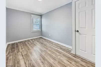 564 Warren St, Phillipsburg, NJ 08865 - Photo 17