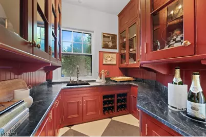 111 Upper Mountain Ave, Montclair, NJ 07042 - Photo 15