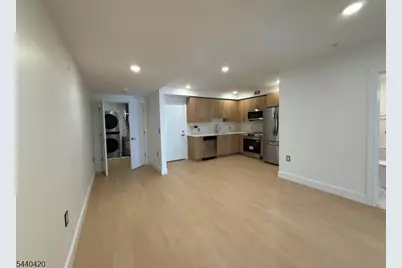 627 Valley Rd #B, Montclair, NJ 07043 - Photo 23