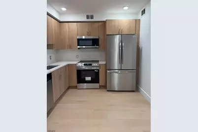 627 Valley Rd #B, Montclair, NJ 07043 - Photo 7