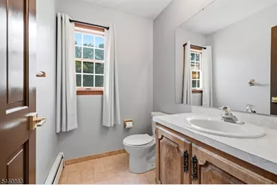 26 Gentry Dr, Washington Township, NJ 07853 - Photo 9