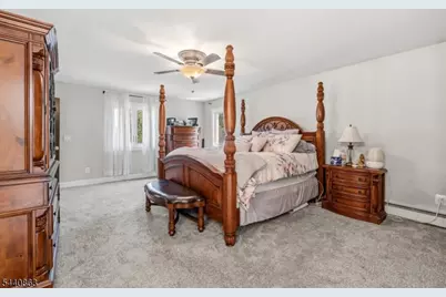 26 Gentry Dr, Washington Township, NJ 07853 - Photo 15