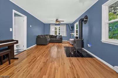501 Hamilton Dr, Hackettstown, NJ 07840 - Photo 21