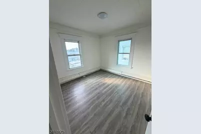 377 N 7th St #2, Newark, NJ 07107 - Photo 11