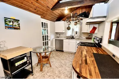 29 Ferris Ln, Jefferson Township, NJ 07438 - Photo 5