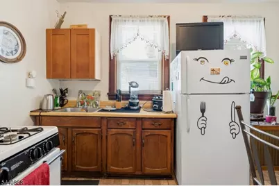53 Grove Ter, Irvington, NJ 07111 - Photo 31