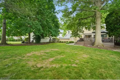 688 Greenbrook Rd, North Plainfield, NJ 07063 - Photo 37