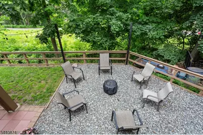 40 Shadowy Ln, West Milford, NJ 07480 - Photo 9