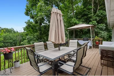 40 Shadowy Ln, West Milford, NJ 07480 - Photo 11