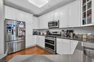 169 Winchester Ct, Clifton, NJ 07013 - Photo 11