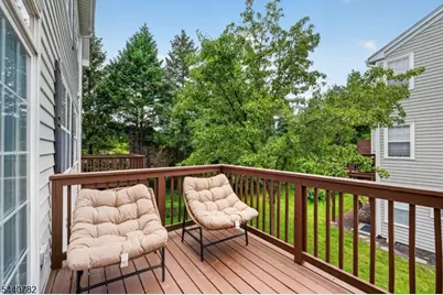 169 Winchester Ct, Clifton, NJ 07013 - Photo 9
