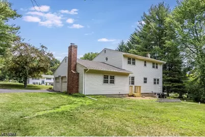 7 Catan Dr, Chester, NJ 07836 - Photo 27