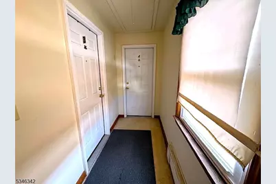 700 W Camplain Rd #4, Manville, NJ 08835 - Photo 3