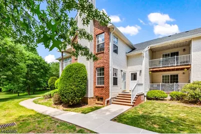 343 Bowler Ct, Piscataway Township, NJ 08854 - Photo 1