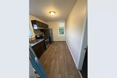 296 N Clinton St, East Orange, NJ 07017 - Photo 11