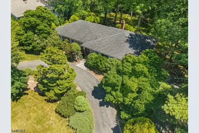 20 Kean Rd, Millburn, NJ 07078 - Photo 7