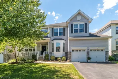 21 Stirrup Ln, Raritan Township, NJ 08822 - Photo 1