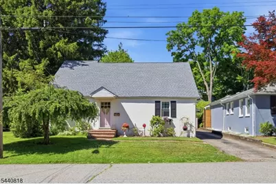 512 Monroe St, Hackettstown, NJ 07840 - Photo 1