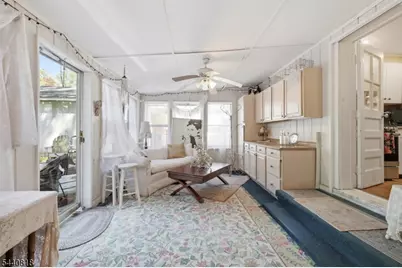 512 Monroe St, Hackettstown, NJ 07840 - Photo 23