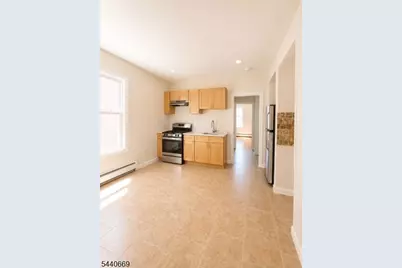 72 N 13th St #1, Newark, NJ 07107 - Photo 5
