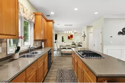 56 Rookwood Ter #56, Parsippany, NJ 07950 - Photo 9