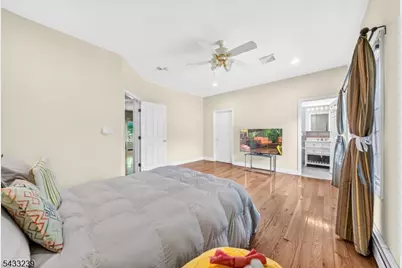 15 Daro Ct, Montville Township, NJ 07045 - Photo 29